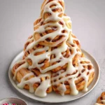 Cinnamon Roll Christmas Tree First Image